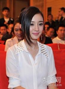 国产美女狂喷在线拍,揭秘网络直播界的火爆现象